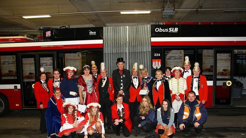 Faschingsgilde fährt Bus