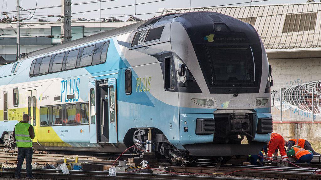 Zuggarnitur am Salzburger Hauptbahnhof entgleist II