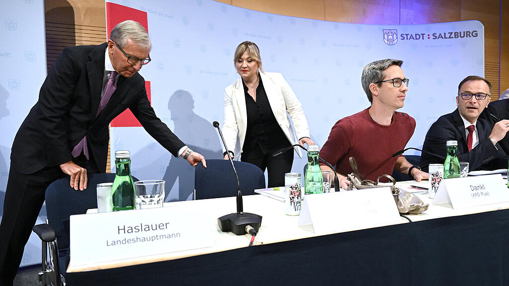 Angelobung neue Stadtregierung, neuer Gemeinderat