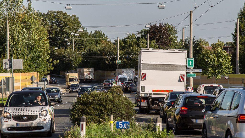 Auffahrunfall auf der Münchner Bundesstraße