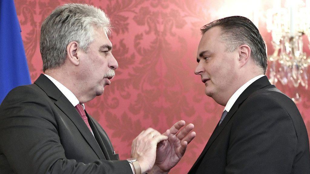 Empfang der Regierung