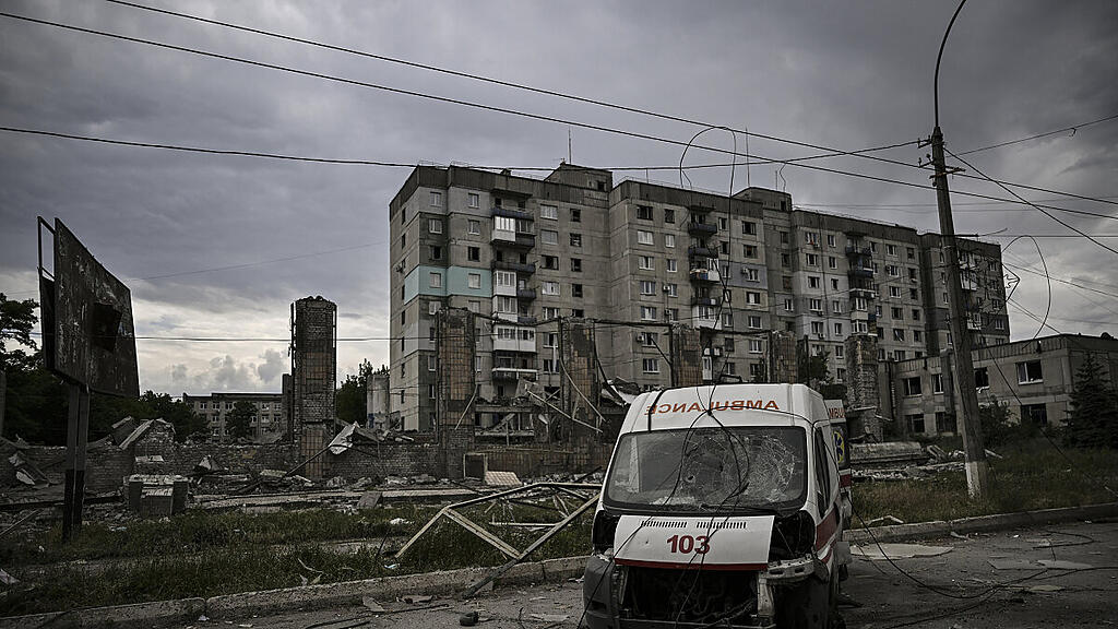 Schwere Schäden durch Angriffe im Osten der Ukraine