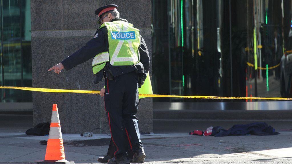 Transporter rast in Toronto in Menschenmenge: 10 Tote