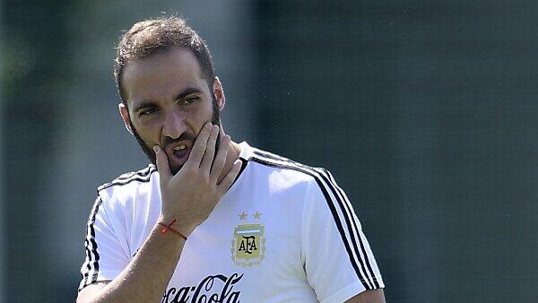Gonzalo Higuain wechselt zu Milan