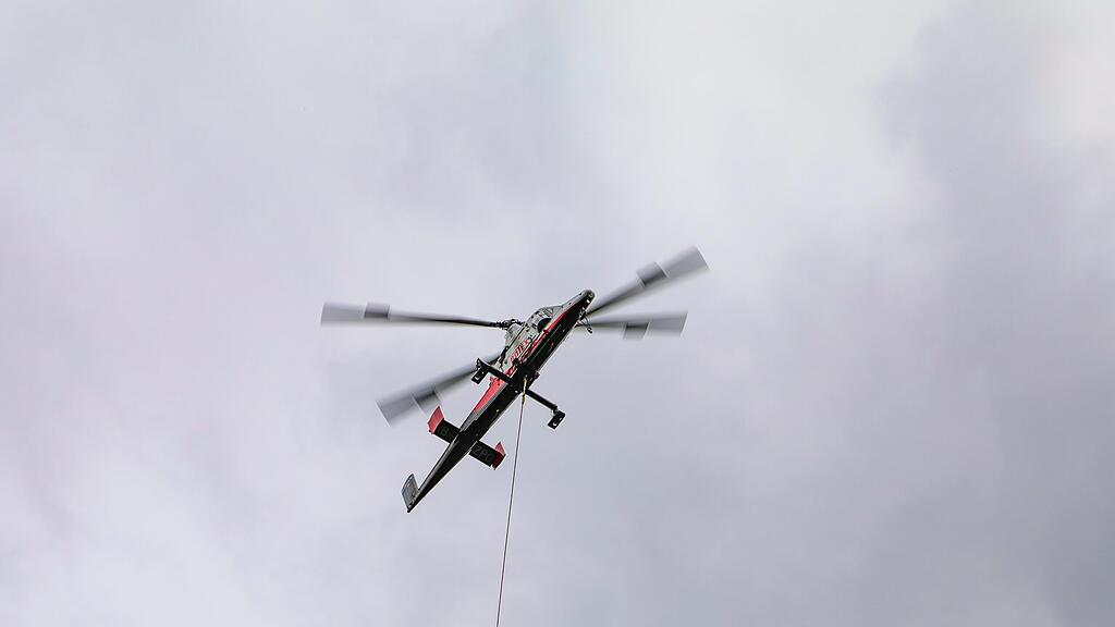 Baumfällungen per Hubschrauber am Kapuzinerberg
