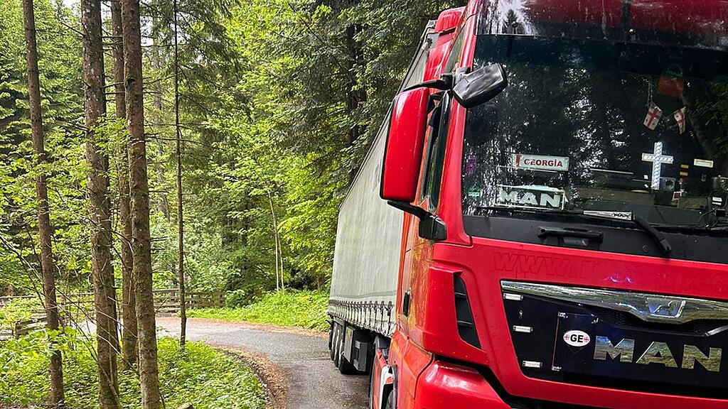 Lkw-Bergung in Thalgau