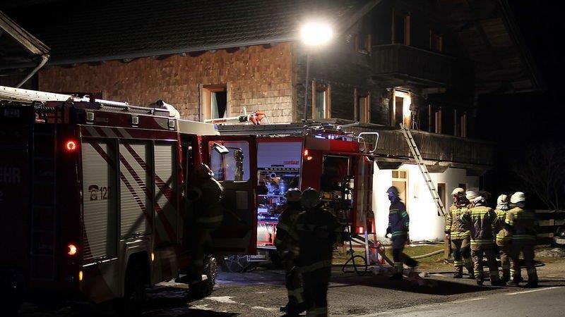 Bauernhaus in Brand