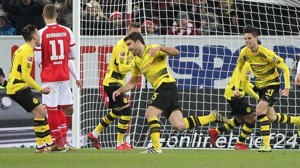Perfekter BVB-Einstand für Trainer Stöger