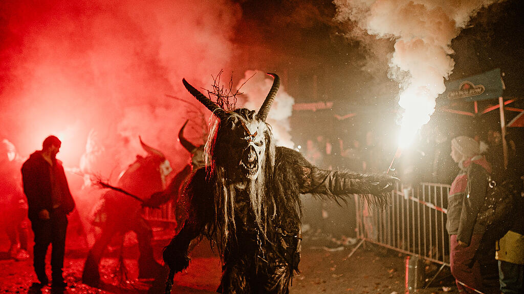 Hallwanger Perchtenlauf
