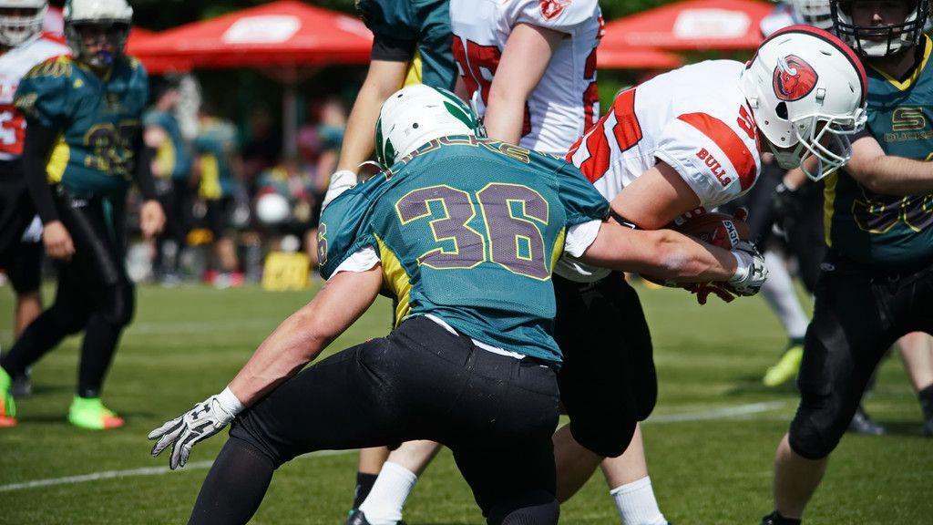 Ducks II vs. Bulls II 0:35