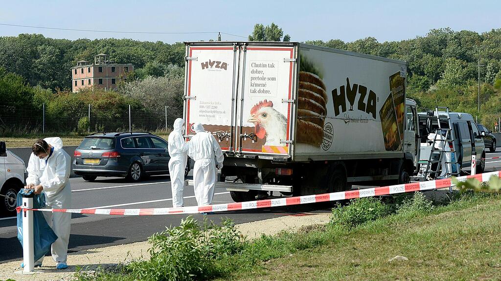 Die Leichen der Flüchtlinge wurde am Donnerstag in diesem Lkw entdeckt.