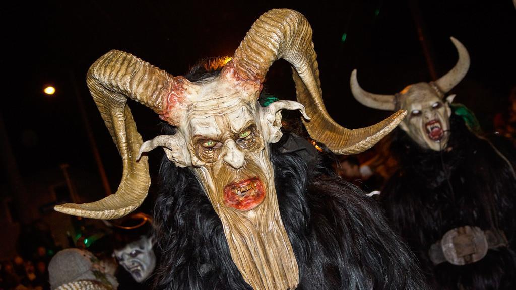 Gnigler Perchtenlauf