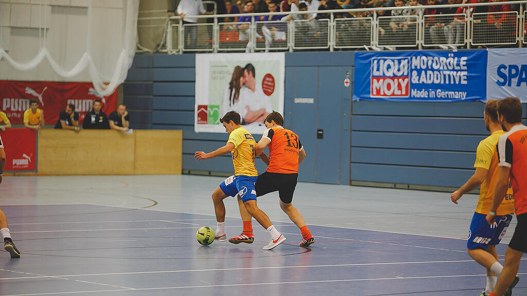 Salzburger Stier, Hallenfu\u00dfball