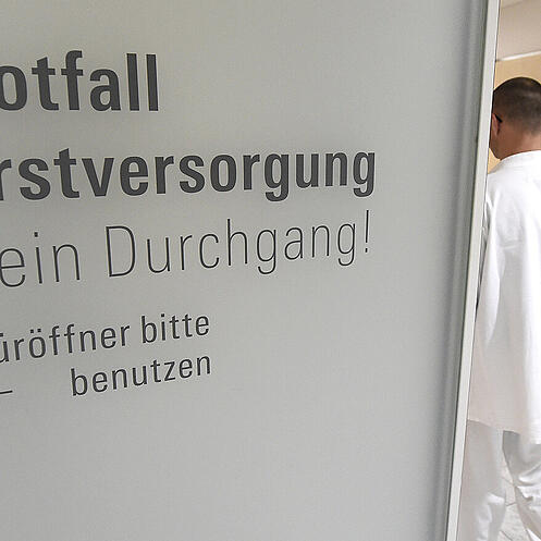 Die Frau hätte in eine Spezialklinik gebracht werden müssen