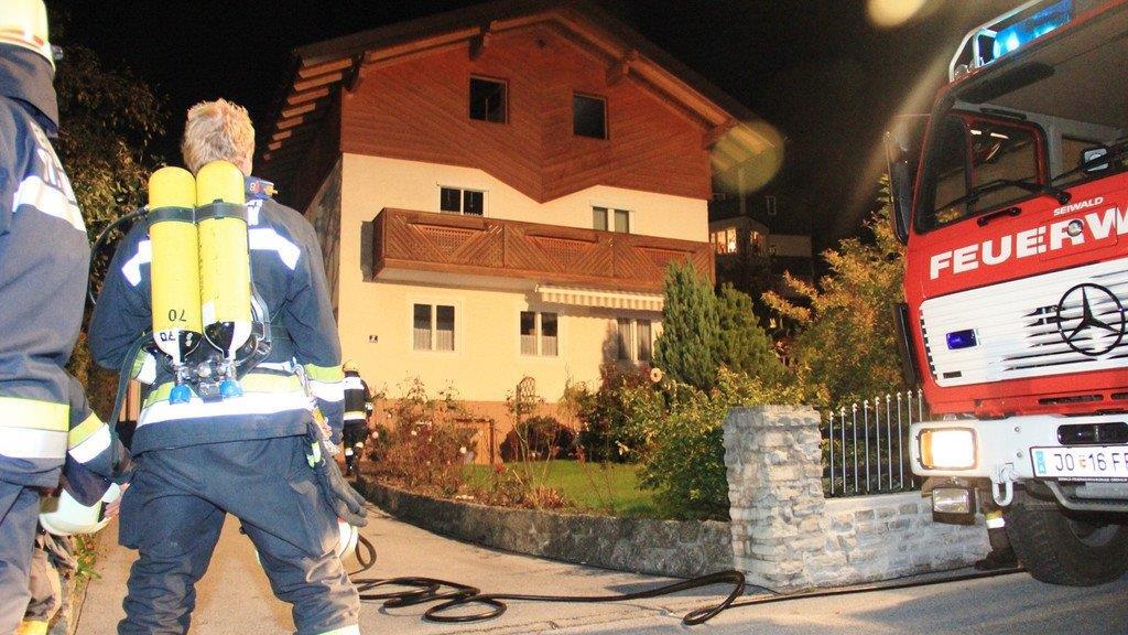 Fernseher in Flammen