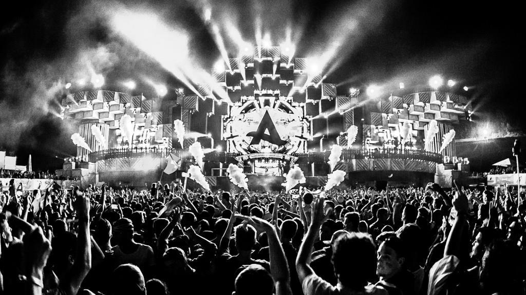 Electric Love Festival 2016: Tag 2, II