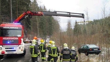 Pkw-Überschlag in Ottnang