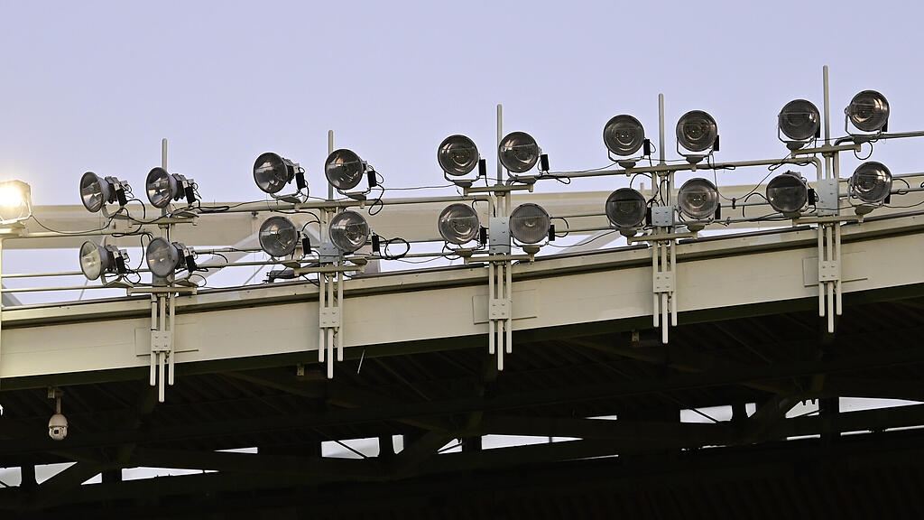 Stromausfall Ernst-Happel-Stadion