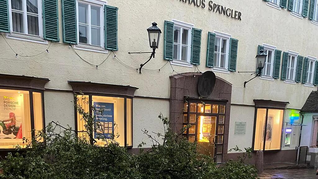 Sturmeins\u00e4tze in Zell am See