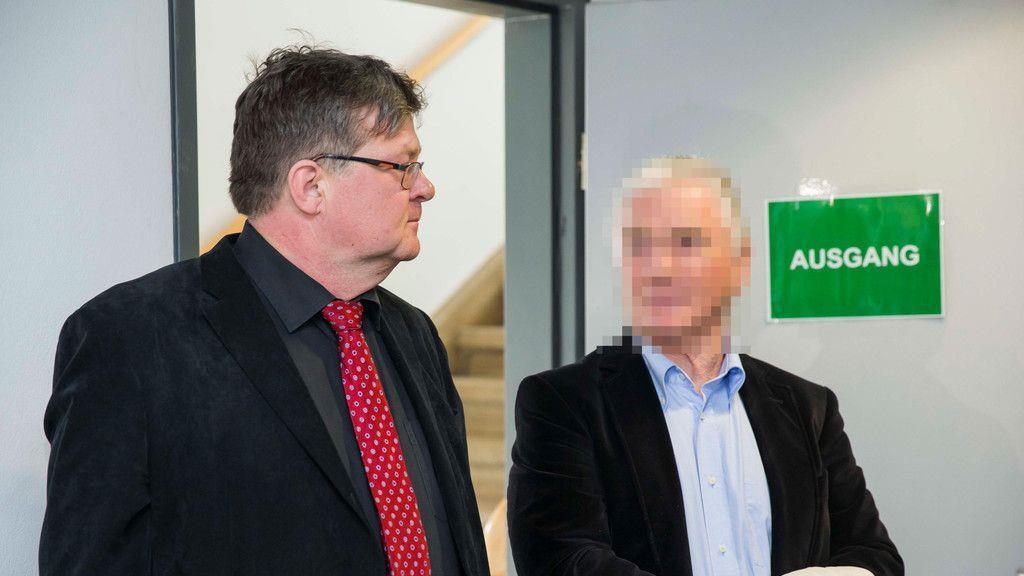 ASKÖ: Ex-Präsident und Funktionäre vor Gericht