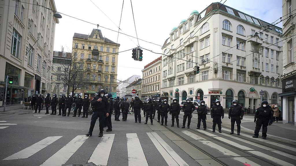 Verbotene Corona-Demo in Wien