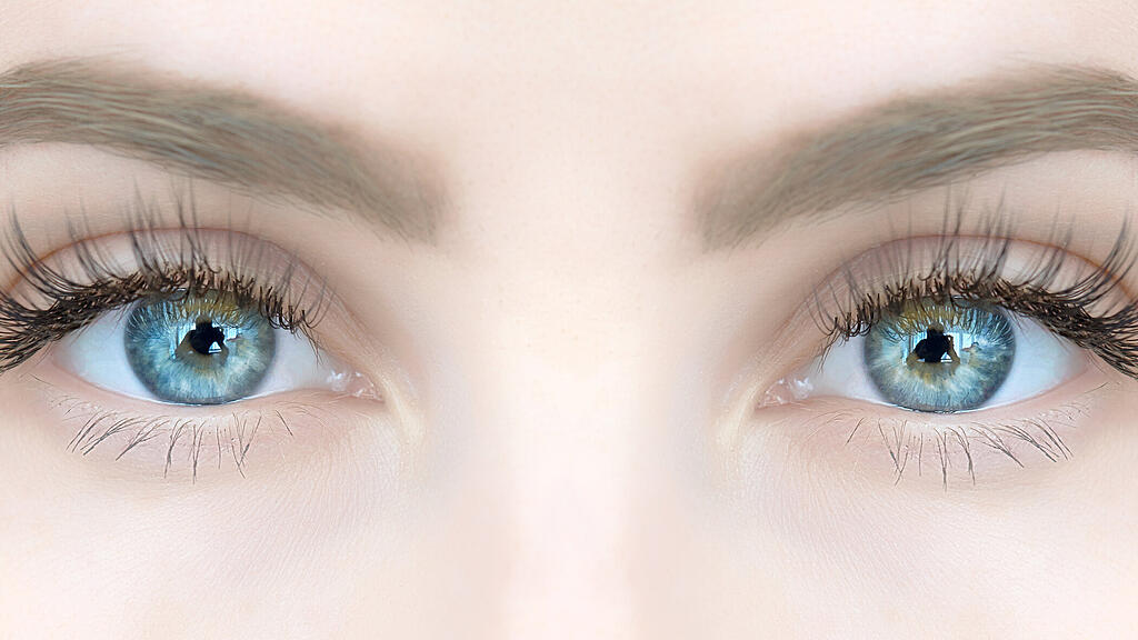No-Goes bei Wimpern-Extensions.
