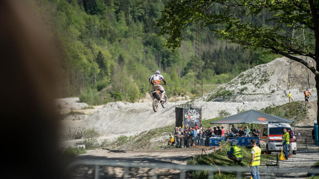 XBOWL MOTOCROSS RACE II