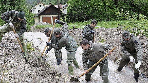 Bundesheer half bei Aufräumarbeiten nach Unwettern