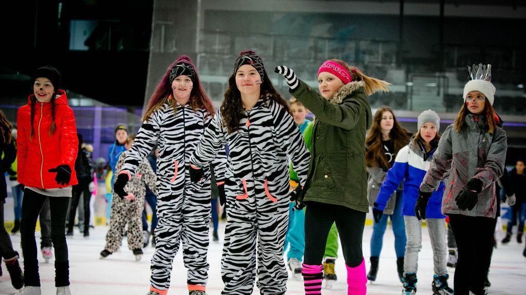 Eisfasching in der Eisarena