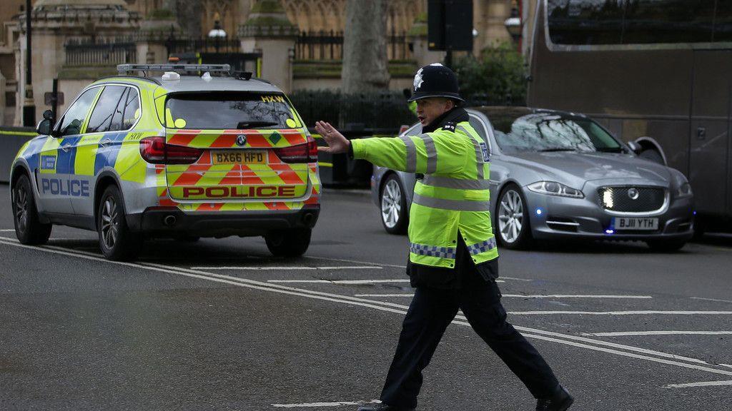 Schüsse in London: Polizei im Einsatz