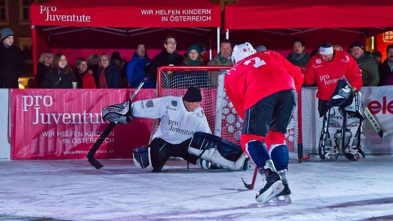 Promi-Eishockey
