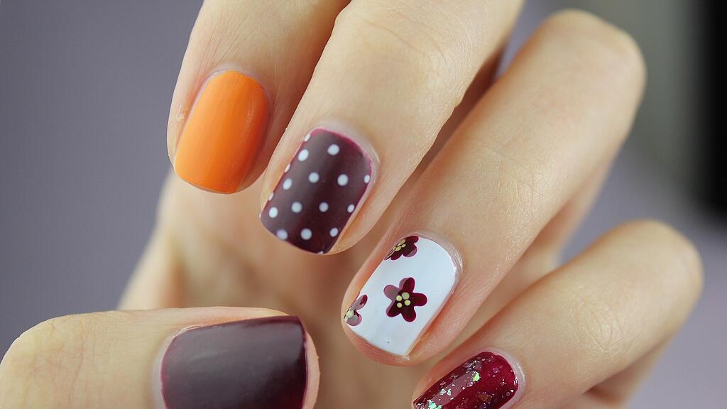 nail-art-gcbd1baba2_1920.jpg