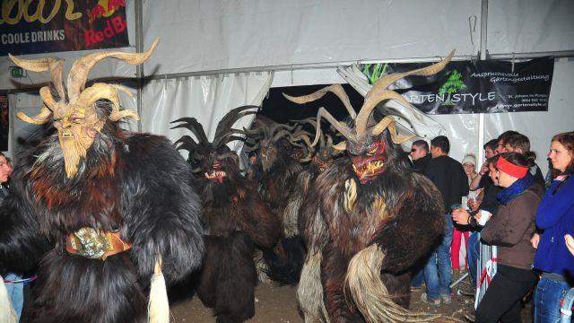 Krampus-Auflauf in St. Johann
