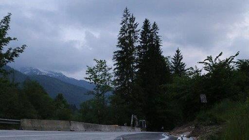 B305 bei Stangenwald weggespült