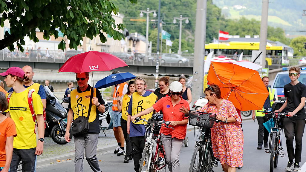 Umbrella March 2022 Salzburg