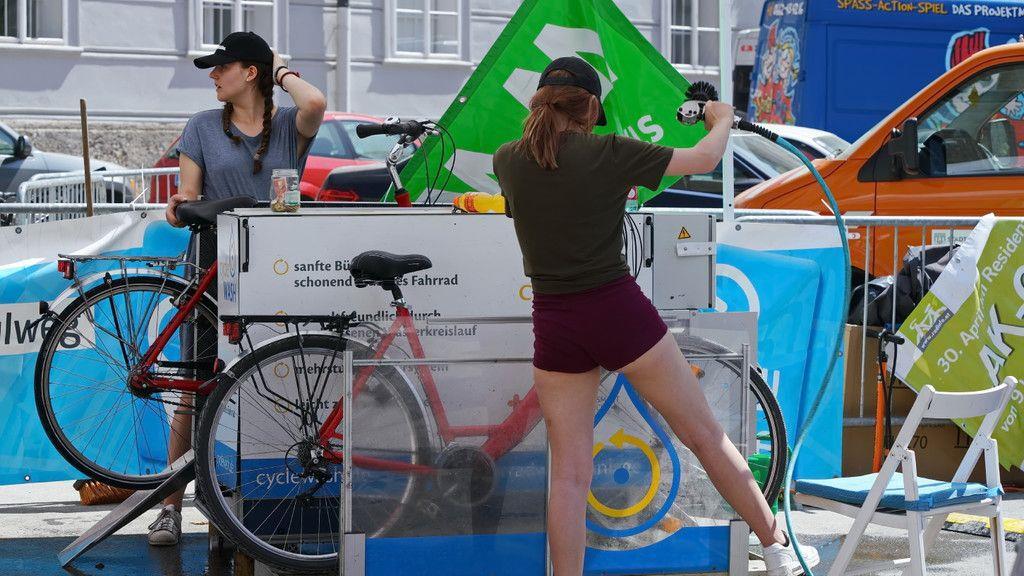 "Radfrühling" in der Stadt Salzburg II