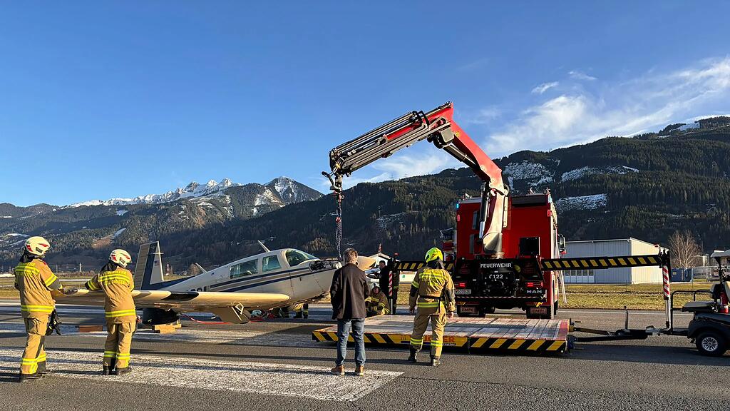 Flugzeugbergung Zell am See