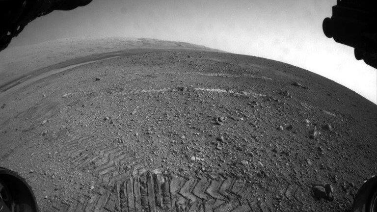 Aktuelle Bilder von Mars-Rover Curiosity