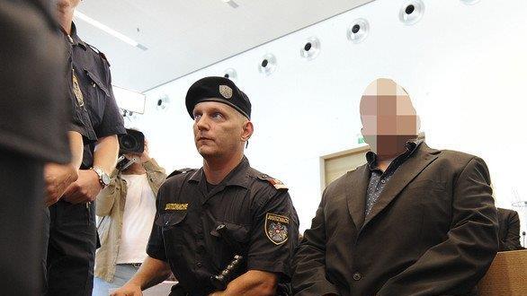 Fall Julia Kührer: Neue Bilder vom Prozess in Korneuburg