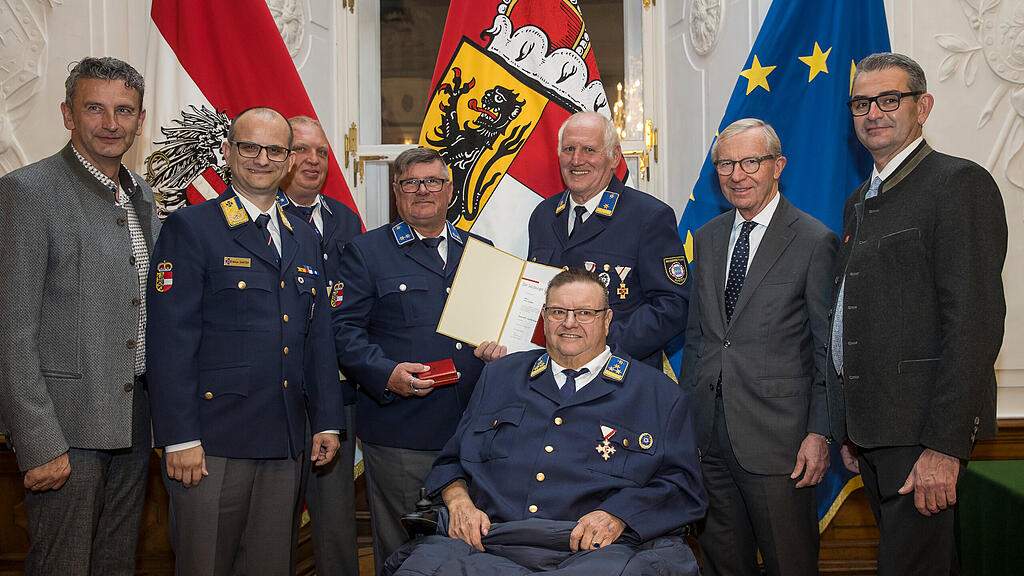 Wasserretter und Wasserretterinnen in Landesresidenz