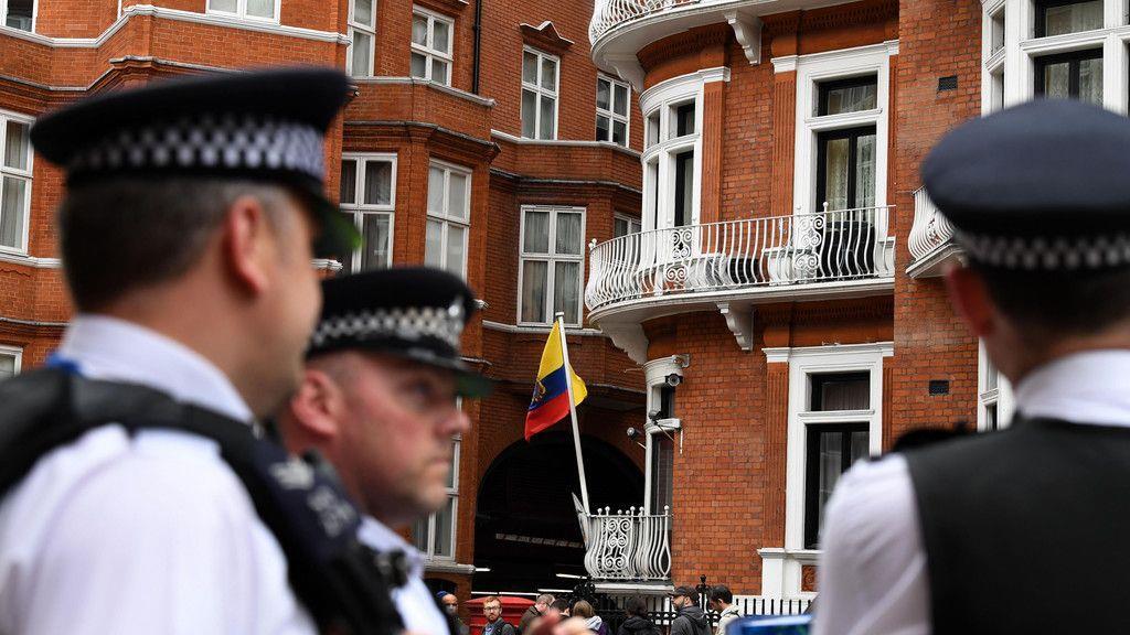 Schweden stellt Ermittlungen gegen Assange ein