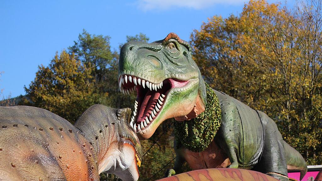 "Big King Dinosaurier of Animatronic" in Bischofshofen