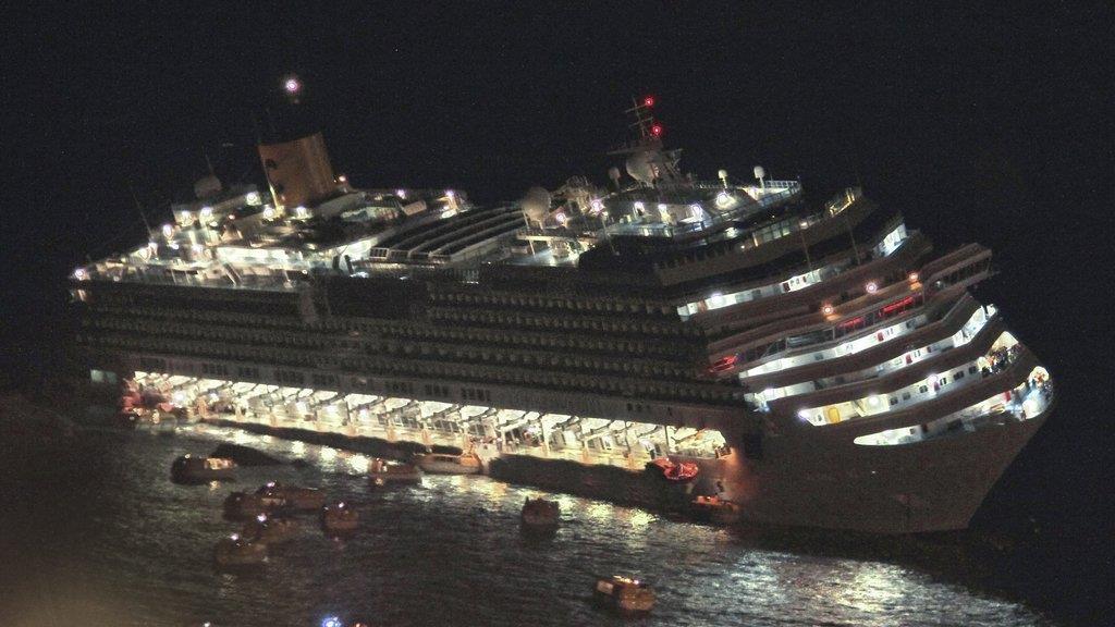 Costa Concordia: Evakuierung kurz nach der Katastrophe