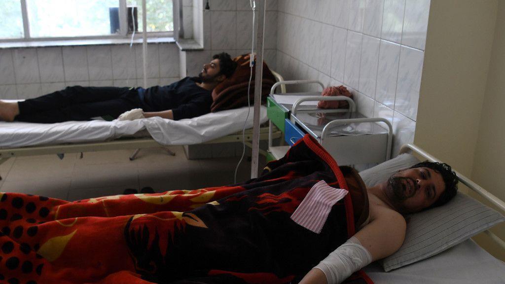 Bombenanschlag in Kabul fordert dutzende Tote