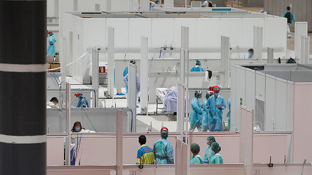 Messegelände in Madrid wurde zu Spital umfunktioniert