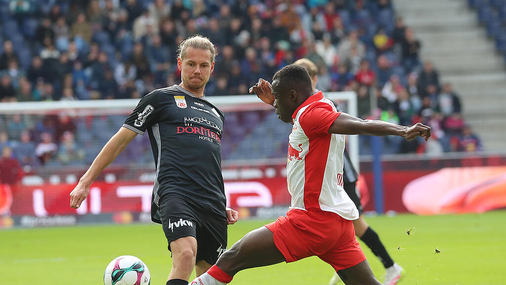 FUSSBALL: ADMIRAL BUNDESLIGA/ 10. RUNDE: RED BULL SALZBURG - SCR ALTACH