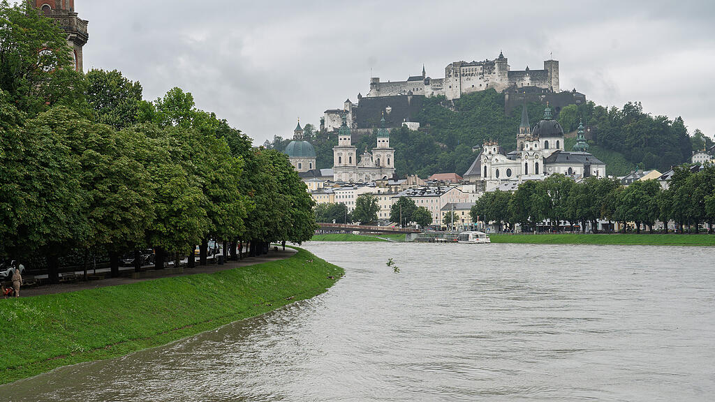 Hochwasser in der Stadt Salzburg