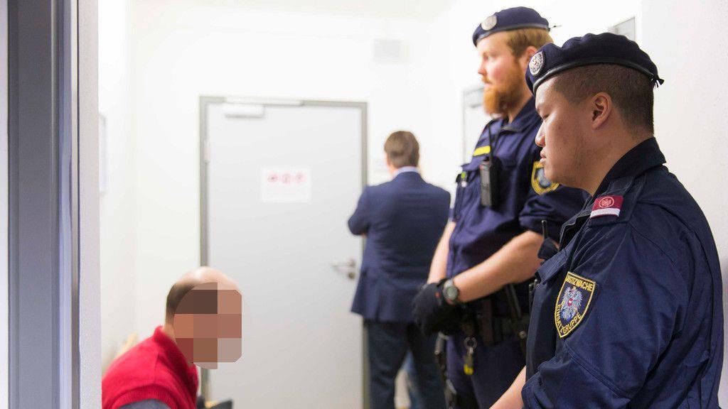 Prozess: Franzose wegen Vergewaltigung einer 17-Jährigen vor Gericht