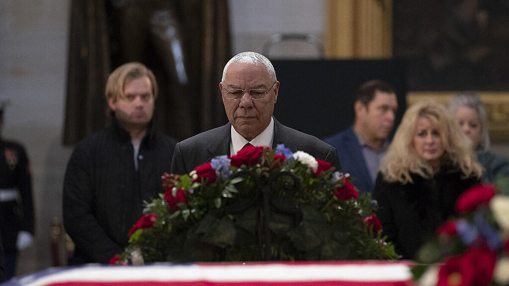 Powell beim Begräbnis von George Bush senior 2018
