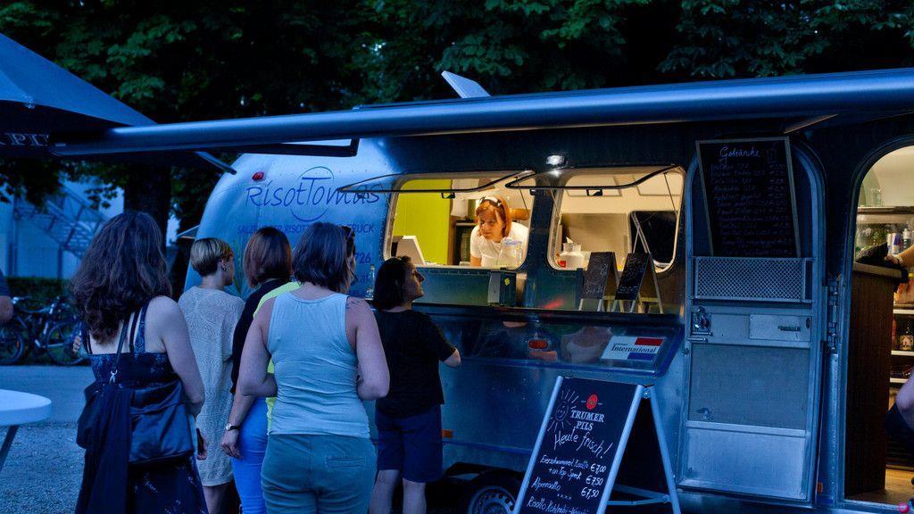 LIVE IM PARK: Auftakt